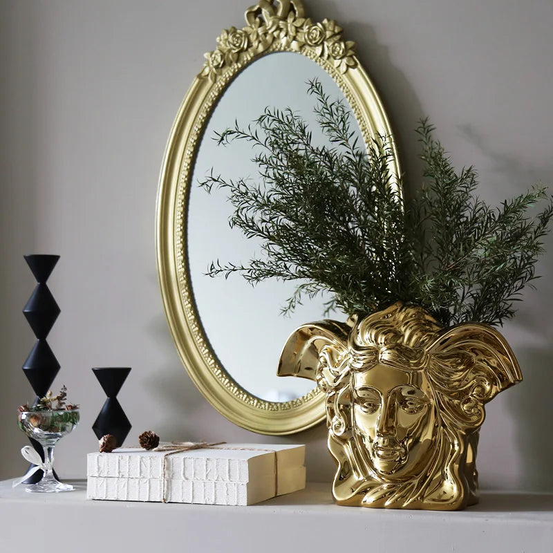 Vase Medusa Gold - Timeless Vases